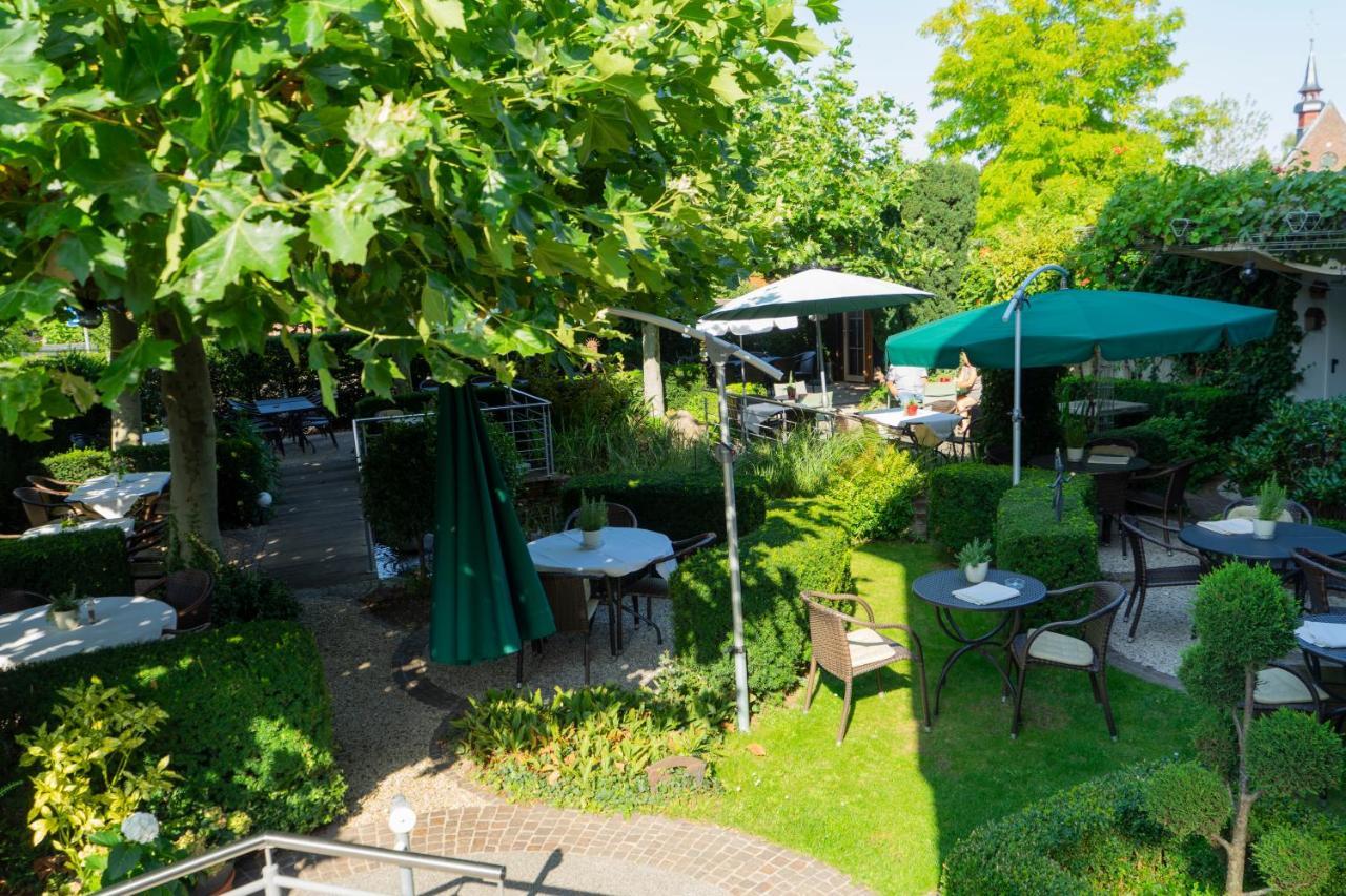 Hotel Restaurant Esser 베그베르크 외부 사진