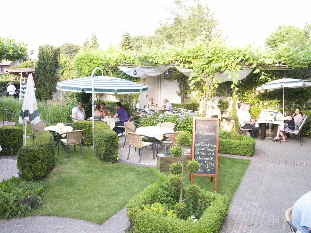 Hotel Restaurant Esser 베그베르크 외부 사진