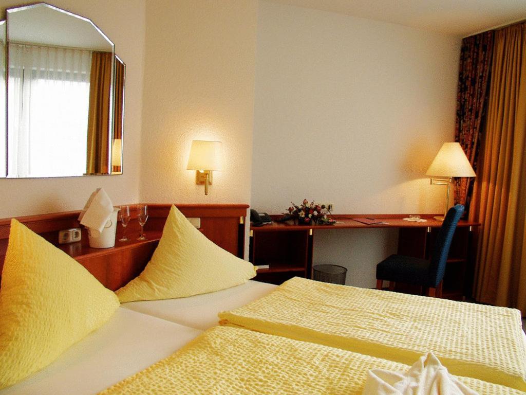 Hotel Restaurant Esser 베그베르크 외부 사진